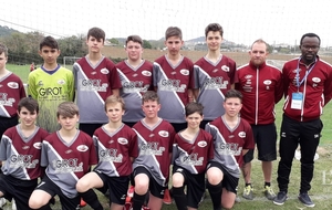 5ce3a5be4cfe7_lequipeu15dugroupementduballonablanesenespagneaveclesdirigeantsphotoer1558368306.jpg